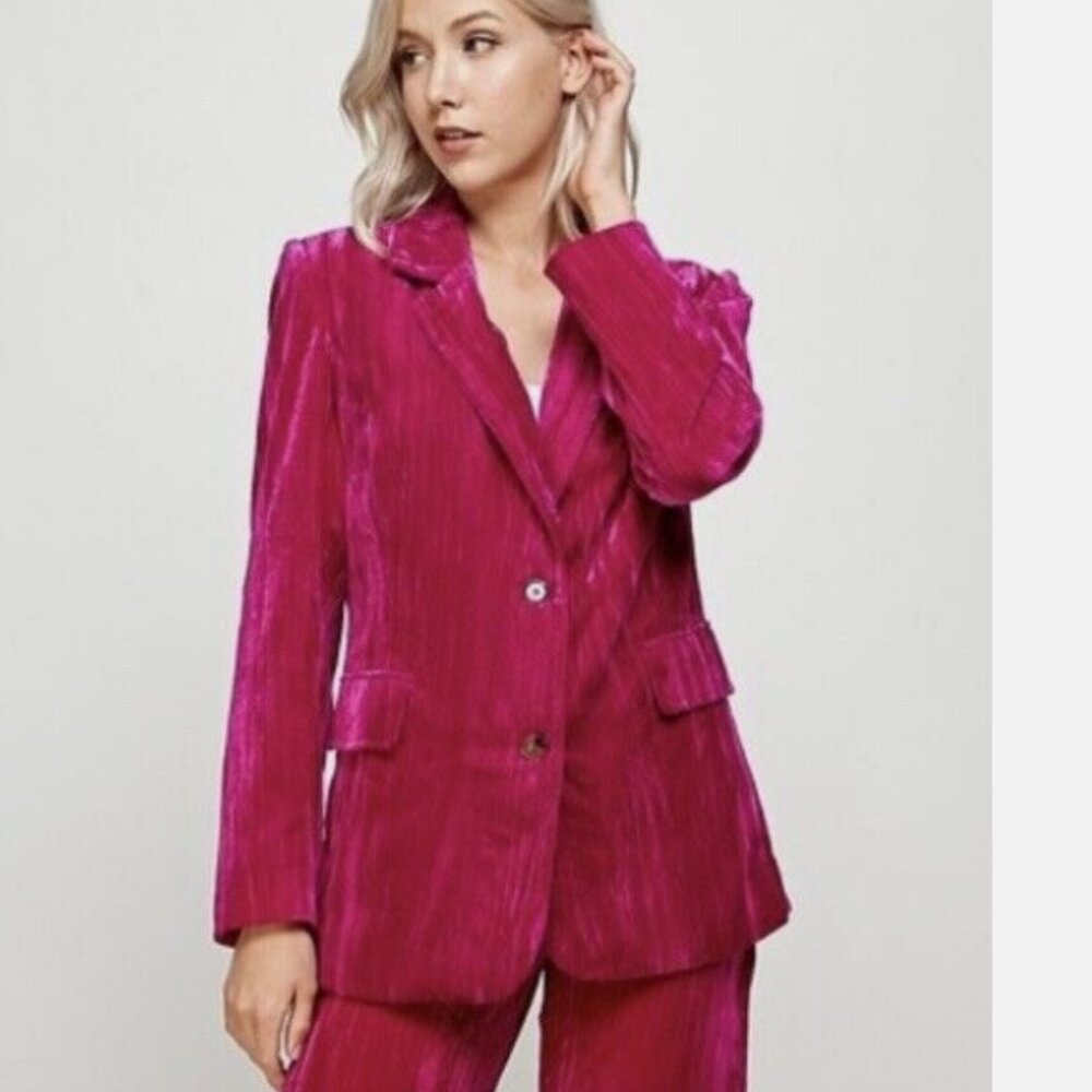 Like new Ellison Brushed Velvet Pink Fuschia Blazer Size Medium